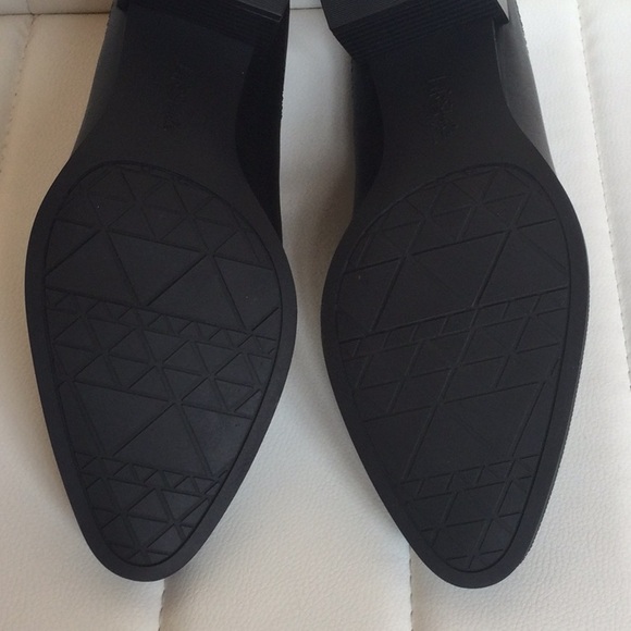 NWB Women’s LifeStride 8.5M Black Dina Shootie Shoe - Picture 13 of 16